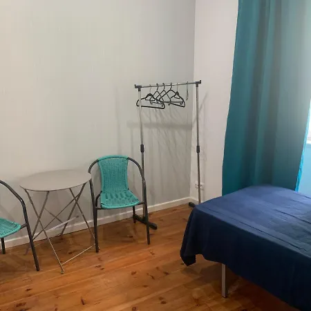 Pena Πανσιόν *