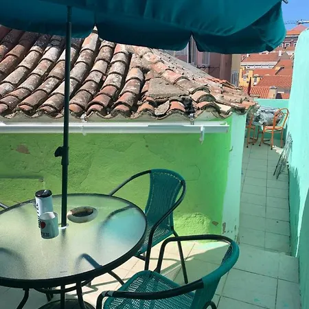 Pena *